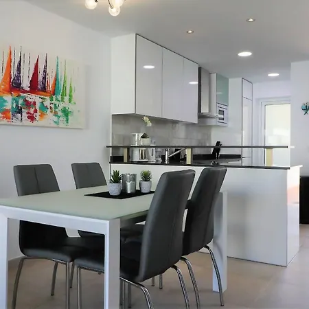 Apartment Veleros Apto De Lujo Al Lado Del Mar